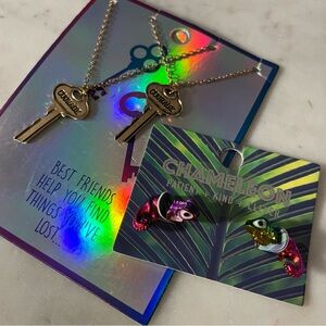 NEW - Chameleon Earrings & Friendship Key Necklace Set - Hot Topic Quirky